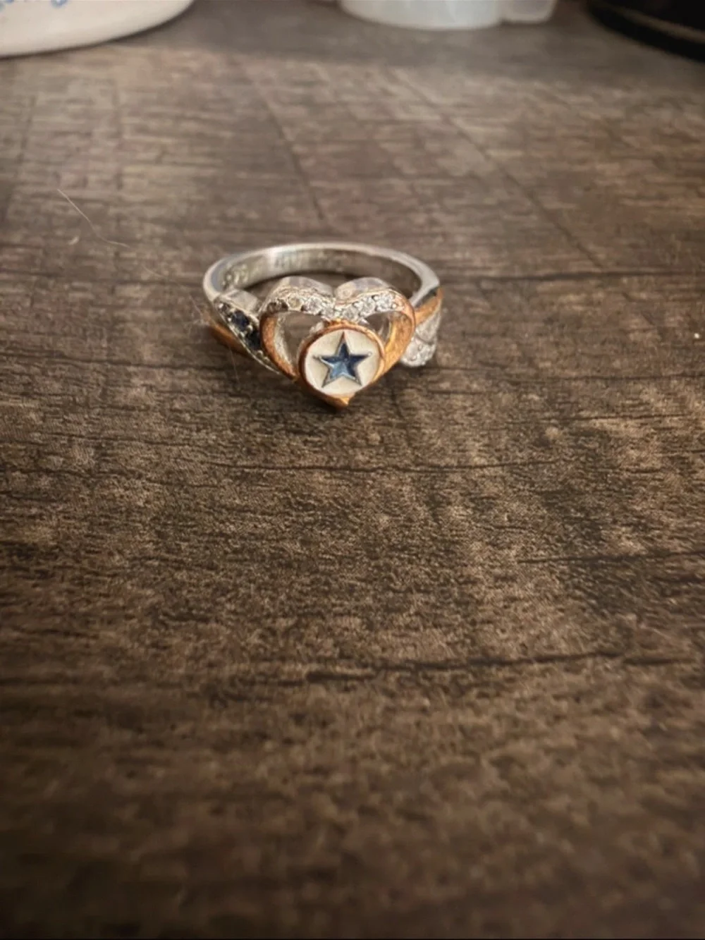 Two-Tone Star Accent Women's Ring in Gold and Silver